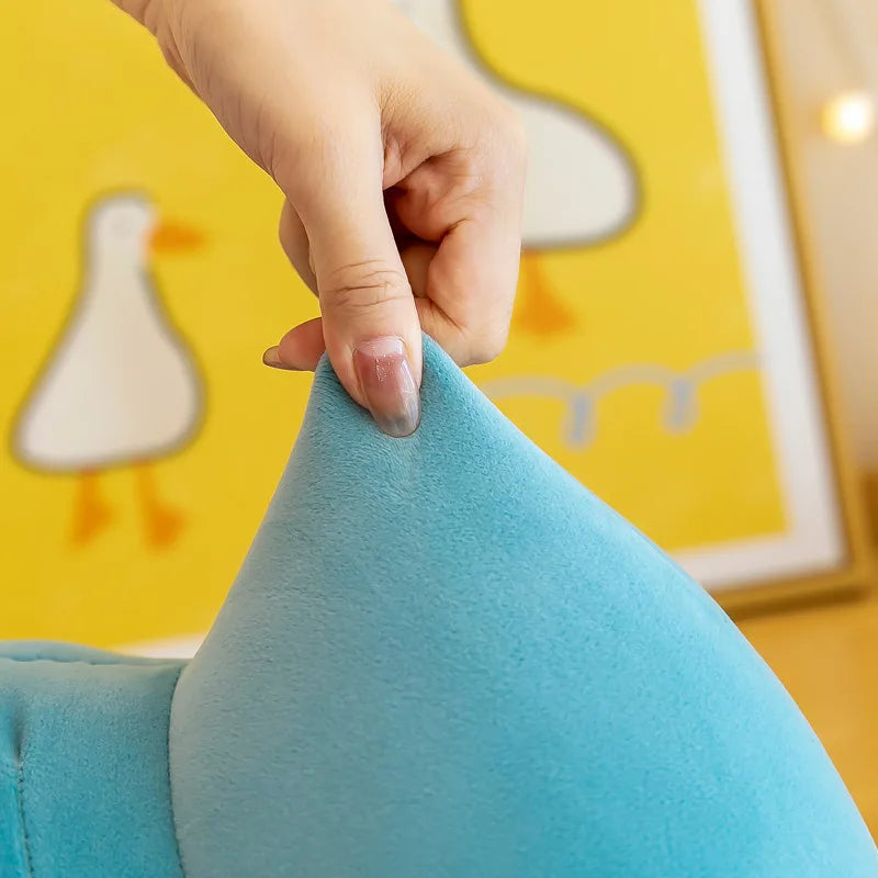 Penguin Plushie (21cm)